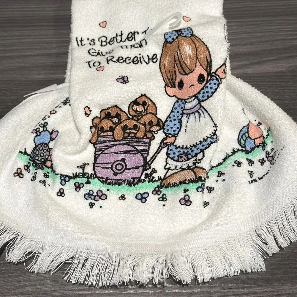Vtg Precious Moments Hand Towels Set of 2 Leshner Mills White Fringe USA 1990